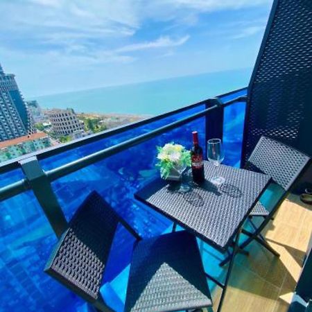 Orbi City Sea View Aparthotel Batoemi Buitenkant foto