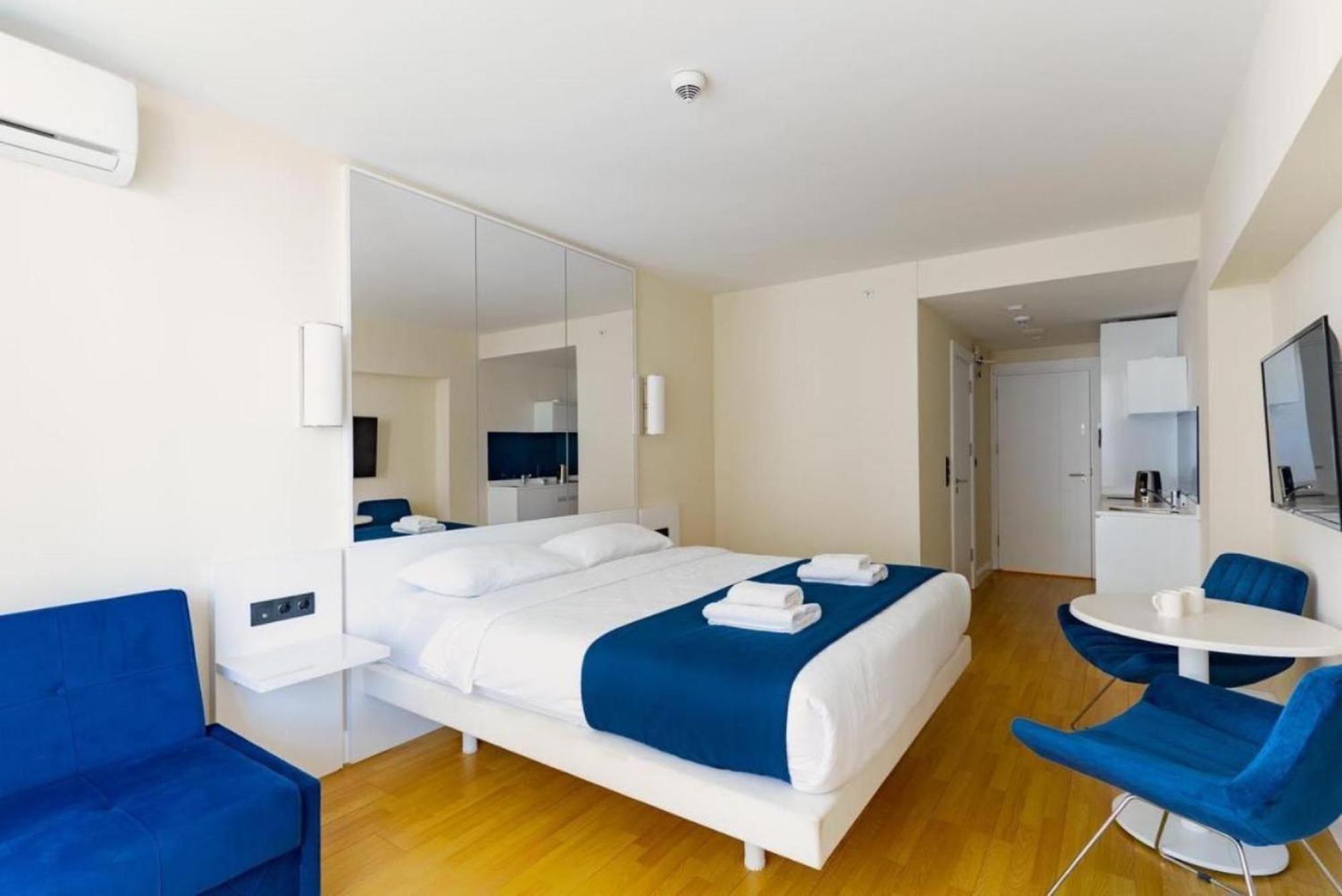 Orbi City Sea View Aparthotel Batoemi Buitenkant foto