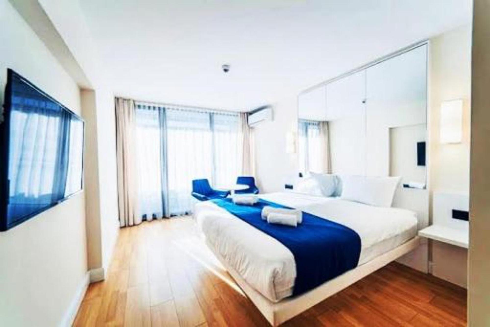 Orbi City Sea View Aparthotel Batoemi Buitenkant foto