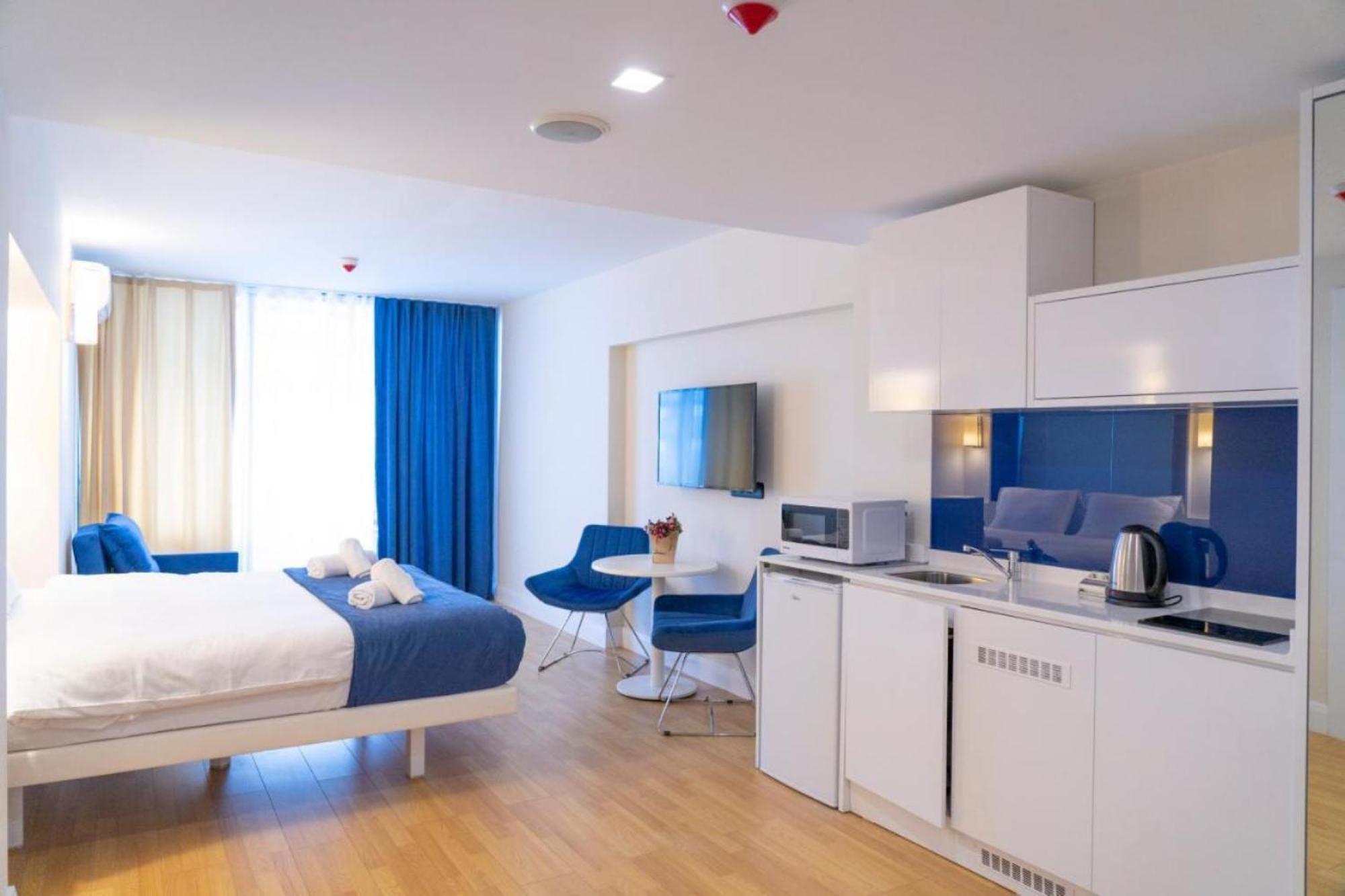 Orbi City Sea View Aparthotel Batoemi Buitenkant foto