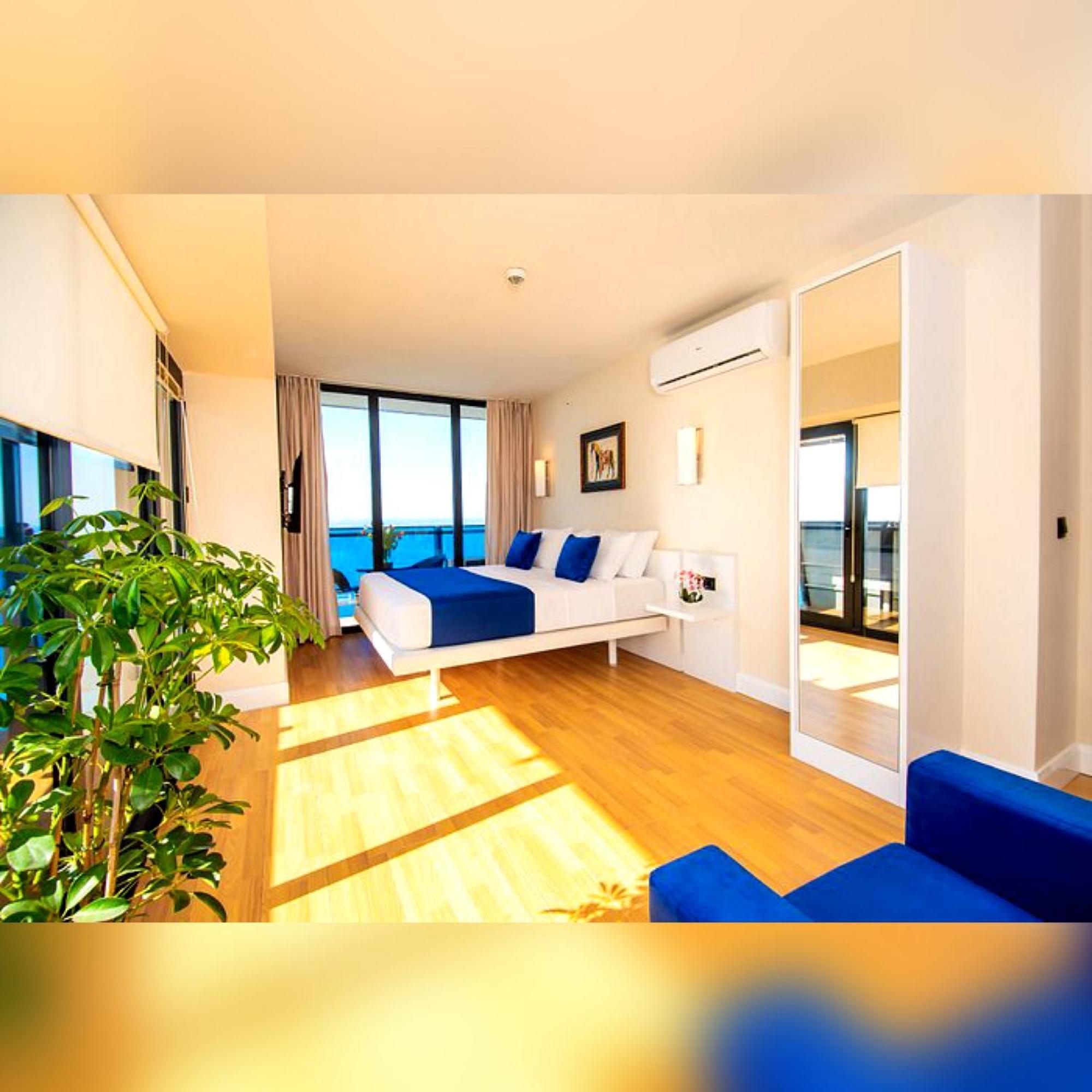 Orbi City Sea View Aparthotel Batoemi Buitenkant foto