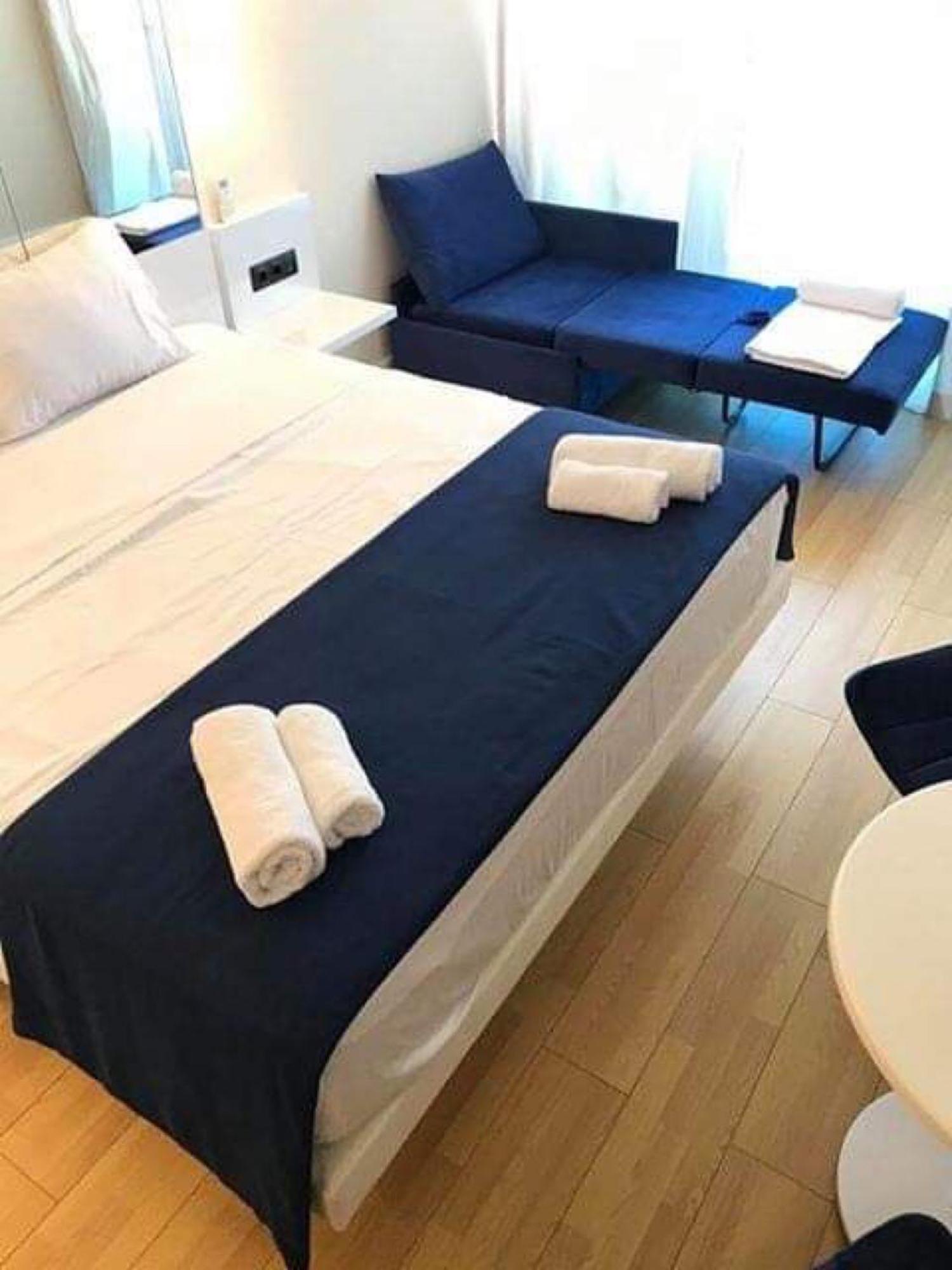 Orbi City Sea View Aparthotel Batoemi Buitenkant foto